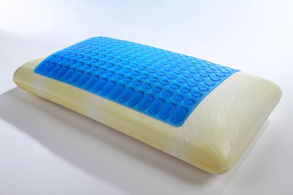 Side profile of the Airopedic gel pillow showing the gel and foam layers
